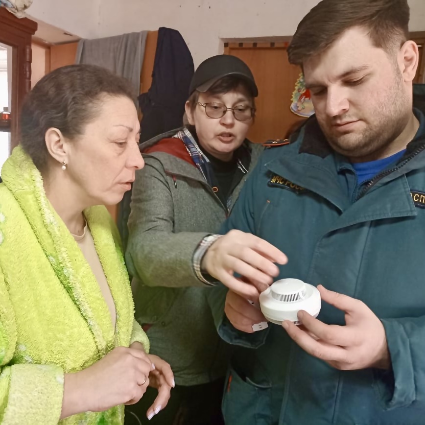Восемь семей из хутора Марьевка оснащены автономными пожарными извещателями